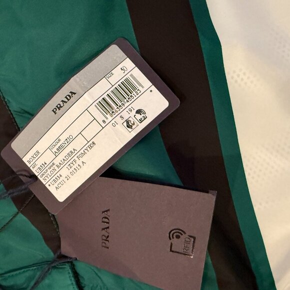 PRADA UB334 Men's Green Boxer Baiadera Striped Swim Suit Sz. 50 (34") & 46 (32") - Picture 16 of 16